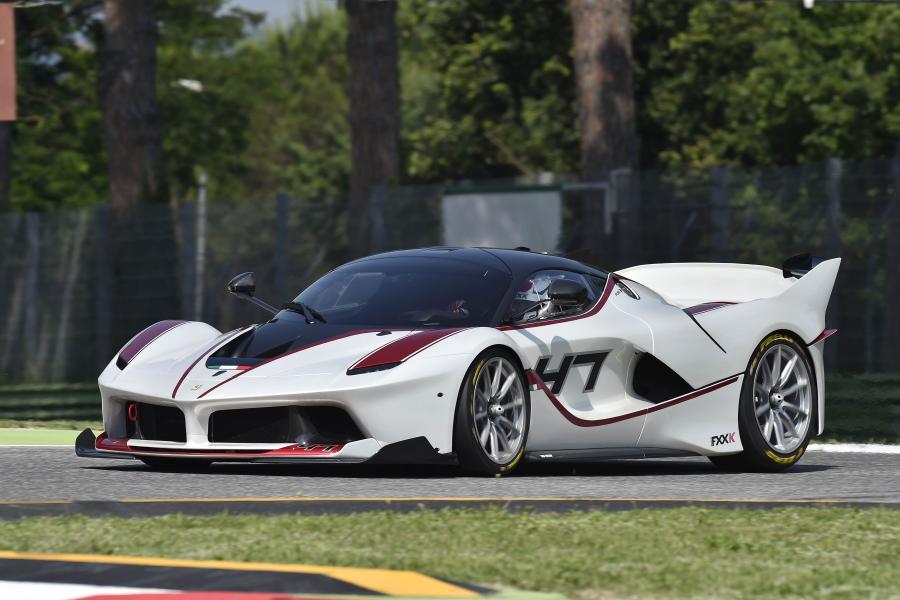  Ferrari FXX K 2015 года  (фото 19 из 20)